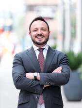 Alexander Jacob Durst headshot