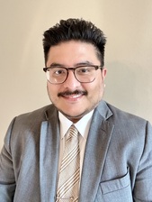 Carlos Rodriguez headshot