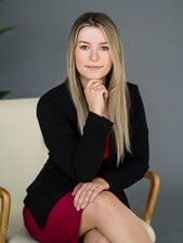 Claire Marie Lopez-Jauffret headshot