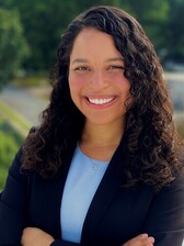 Cynthia Hernandez Tabor headshot