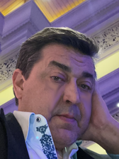 David Ray Rosener headshot