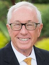 Elroy Schneider headshot