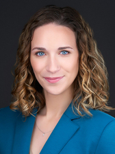 Emerald Sheay headshot