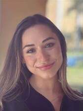 Emily Louise Kraut headshot