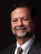 Evan Richard Marks headshot