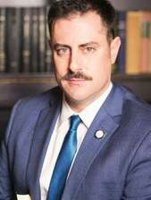 Jaime Lathrop headshot