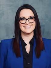 Kara Hoopis Manosh headshot