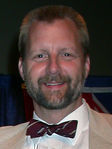 Leslie R Weatherhead headshot