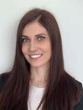 Madeline Rose Pelagalli headshot