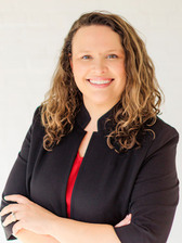 Megan Wells Harkins headshot