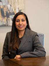 Neena Panjwani headshot