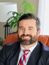 Preston Grant Williams headshot