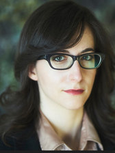 Rebecca Lenetsky headshot