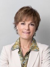 Renee Vermette Peppy headshot