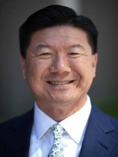 Roy Yang headshot