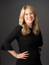 Sally Roy Siconolfi headshot
