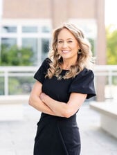 Sarah Gail Buitrago headshot