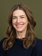 Shauna M Curphey headshot