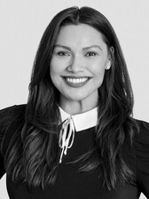 Sophia Woolery headshot