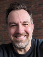 Steven Michael Barth headshot