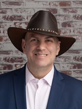 Steven Ben Gordon headshot