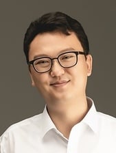 Sung Hee Yu headshot