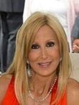 Susan R Green