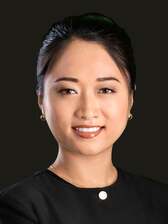 Thuong Hoai Nguyen headshot